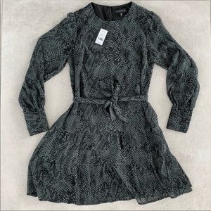 Dynamite Green Snakeskin Dress M
